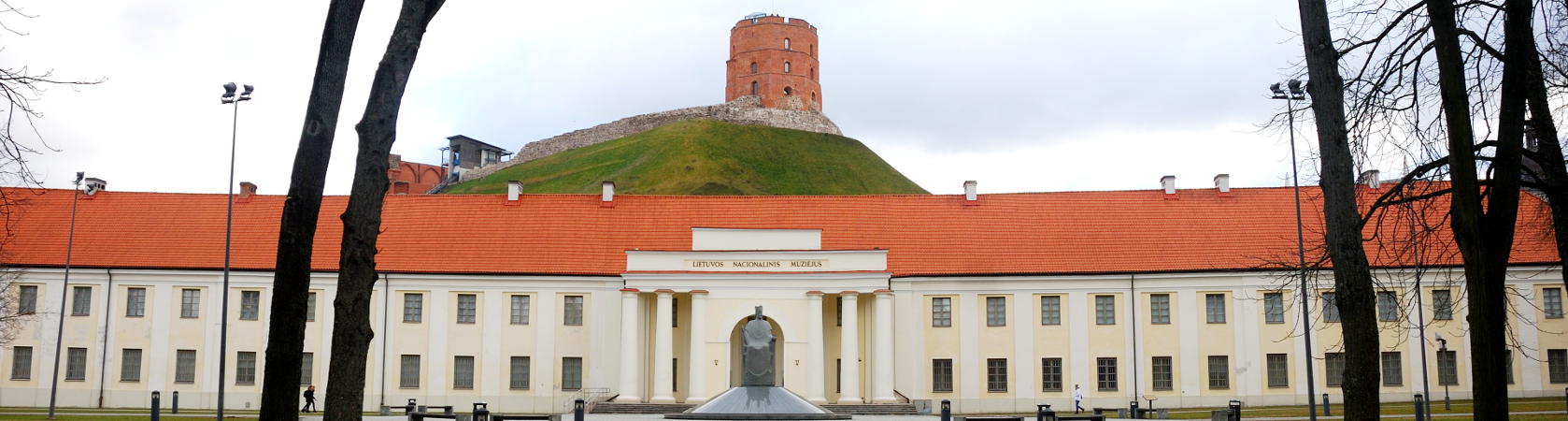 Nacionalinis Lietuvos muziejus Mindaugo paminklas